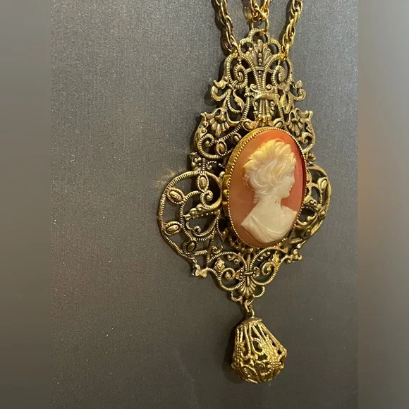 Large Vintage Filigree Cameo Pendant On Double 20” Chains Victorian Revival - Picture 4 of 7